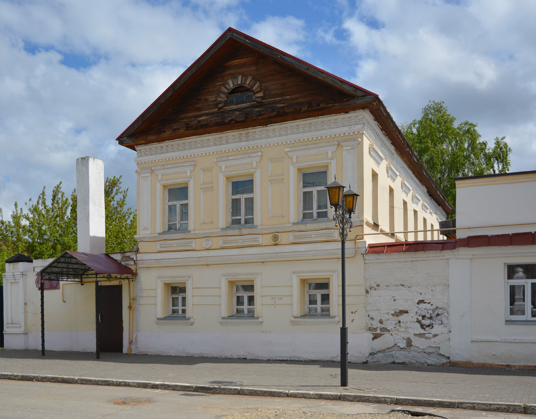 Елабуга, Спасская улица, 4