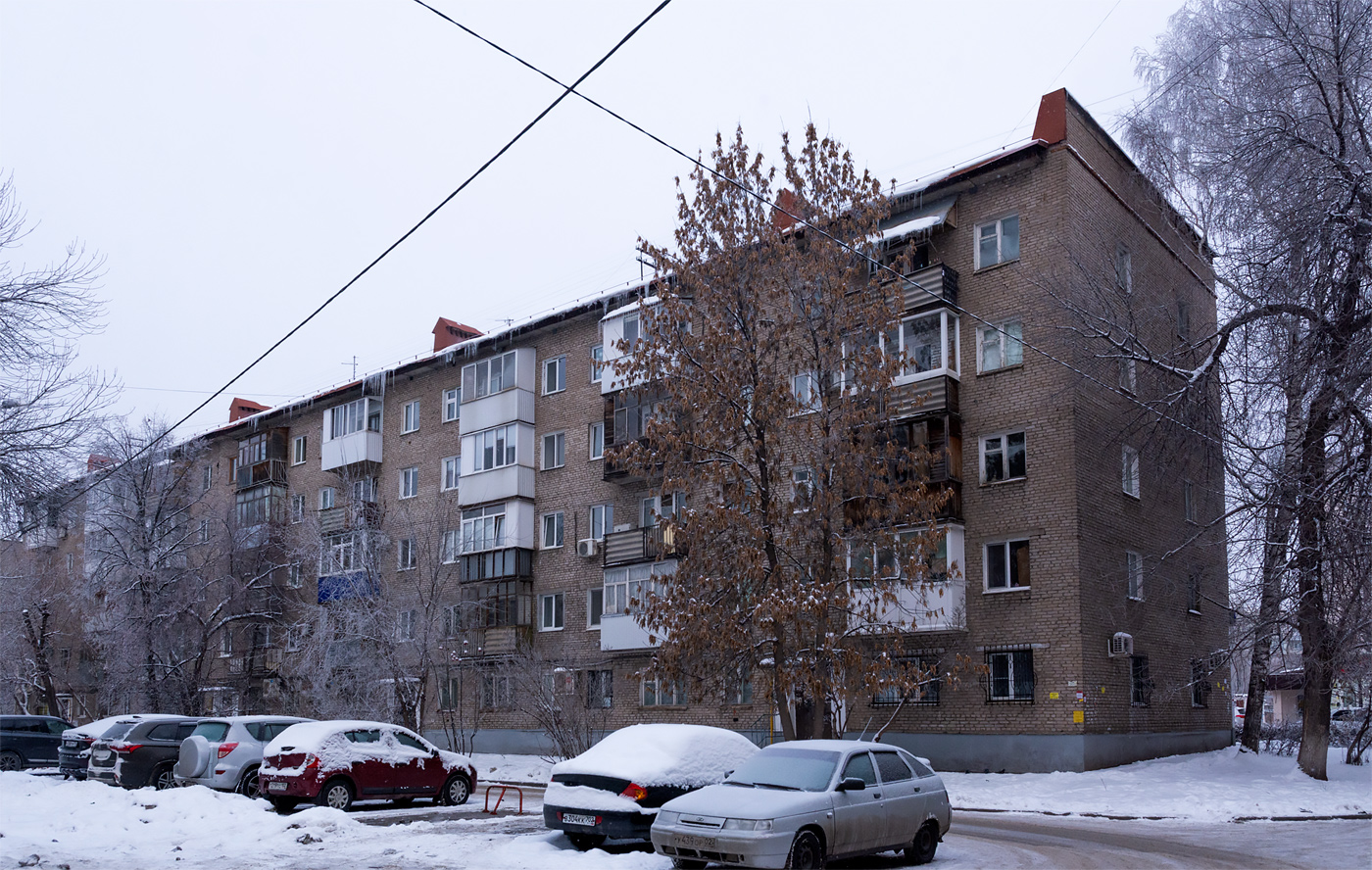 Уфа, Революционная улица, 60