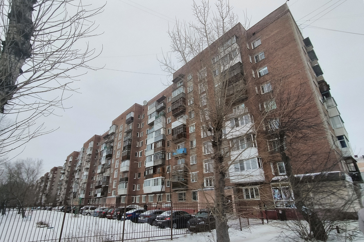 Омск, Улица Серова, 26