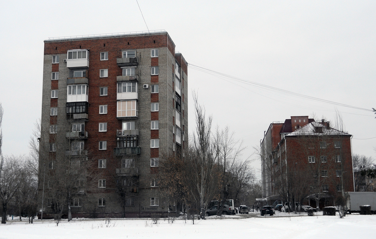 Омск, Улица Рождественского, 1В; Улица Рождественского, 1Б; Улица Рождественского, 1Г
