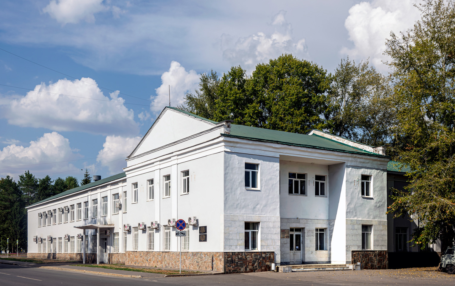 Уфа, Улица Ухтомского, 4