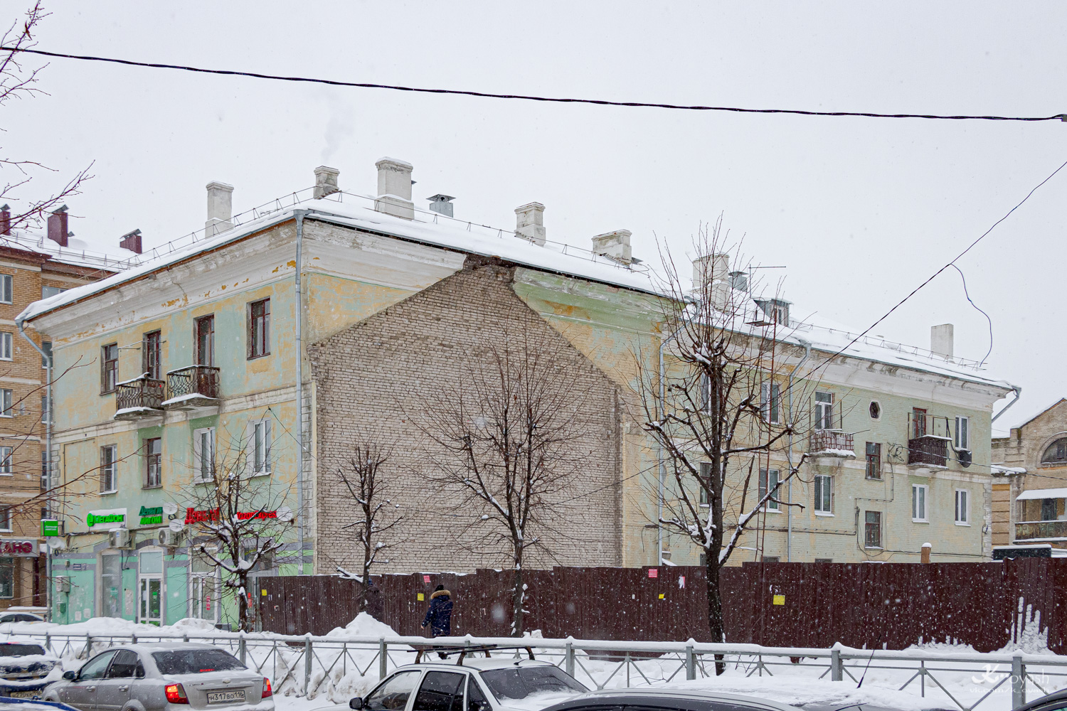 Казань, Ленинградская улица, 23