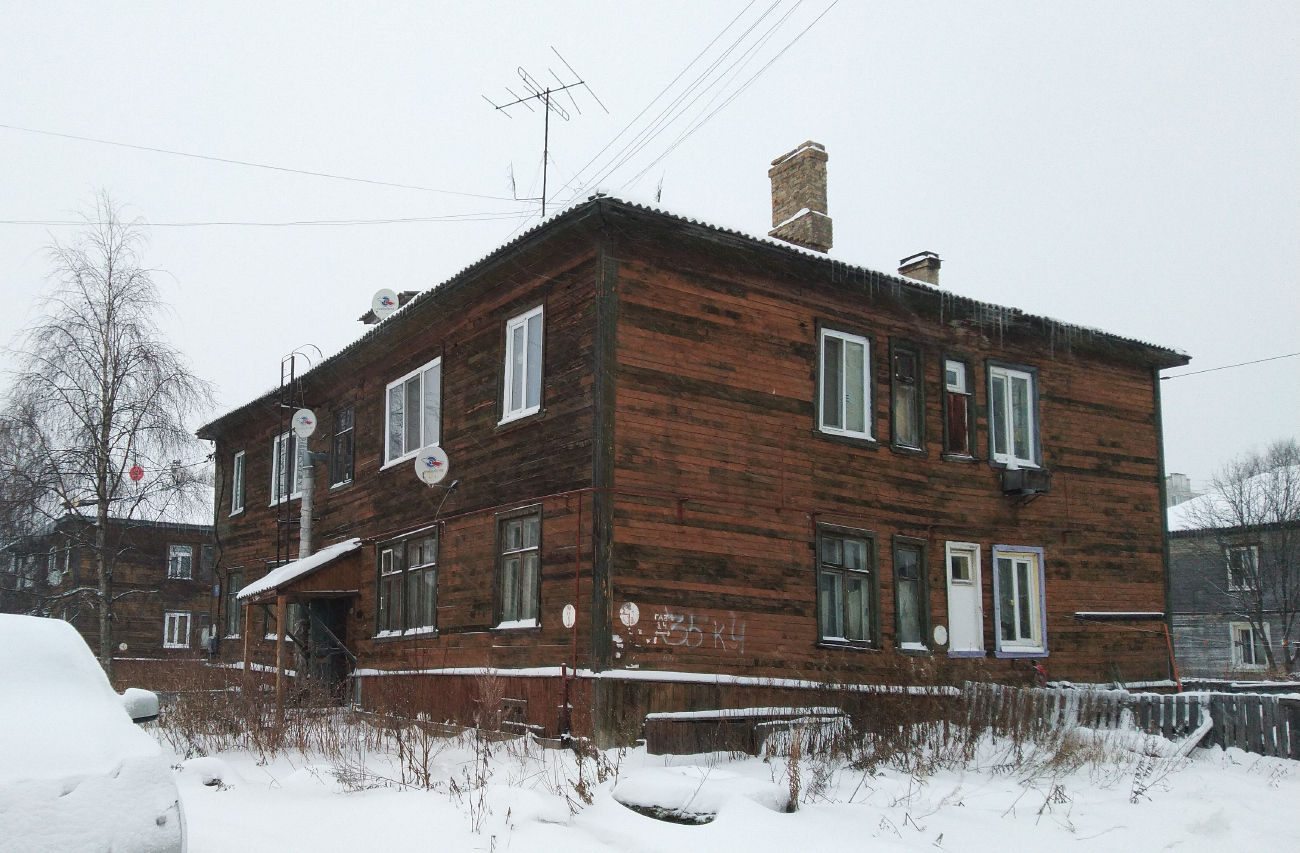 Archangielsk, Холмогорская улица, 35 корп. 4; Холмогорская улица, 33 корп. 4