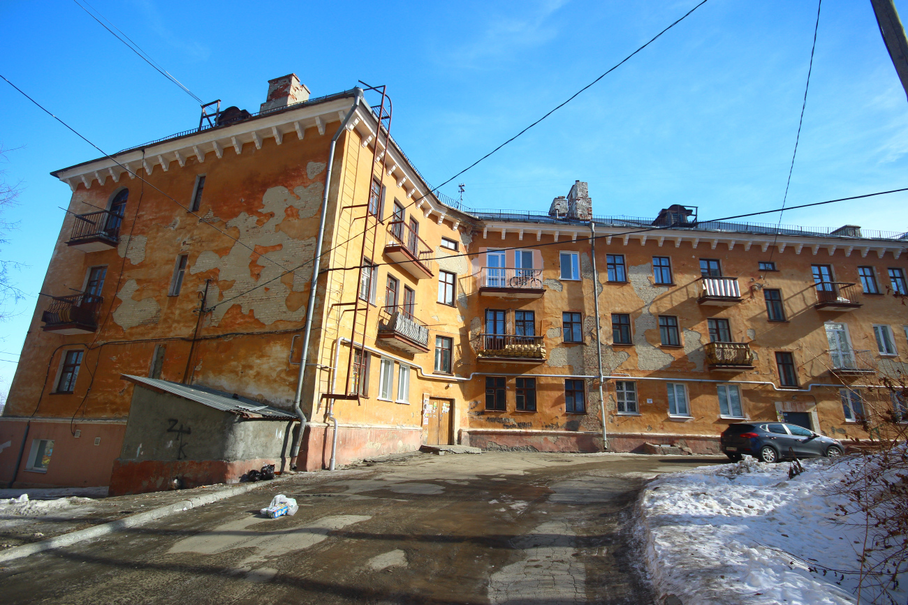 Новоуральск, Улица Максима Горького, 7