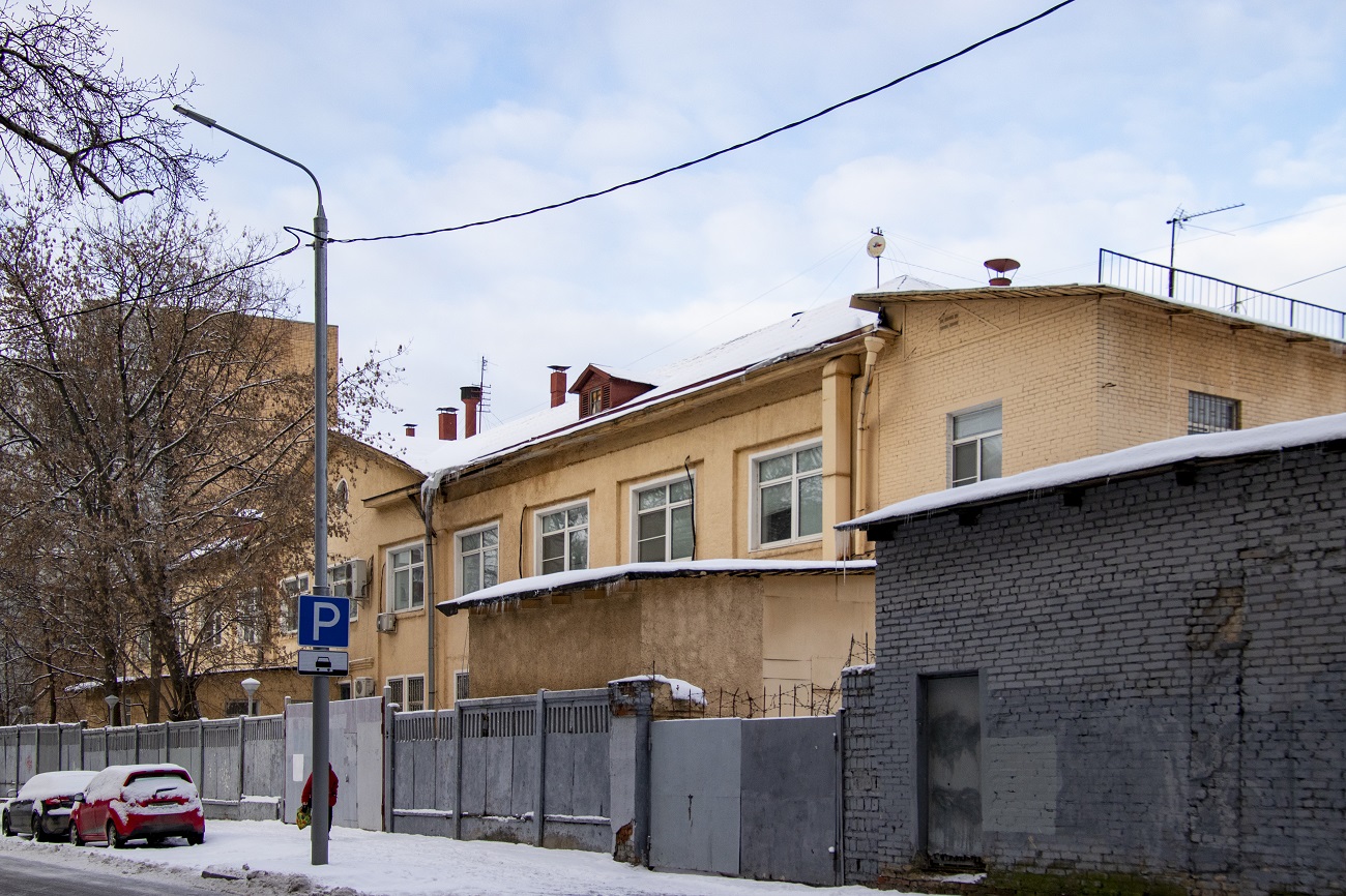 Москва, Факультетский переулок, 12