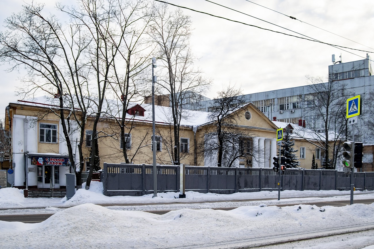 Москва, Факультетский переулок, 12