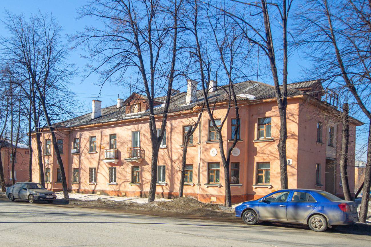 Новоуральск, Улица Ленина, 8