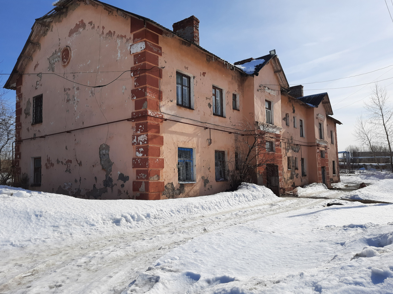 Березники, Улица Калинина, 1