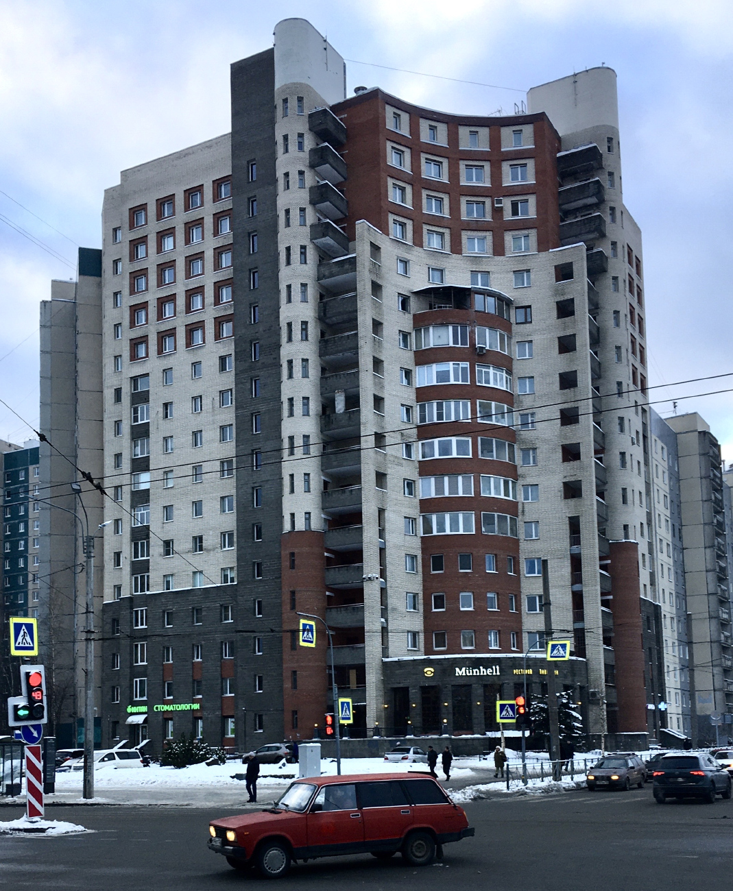 Санкт-Петербург, Комендантский проспект, 42 корп. 1