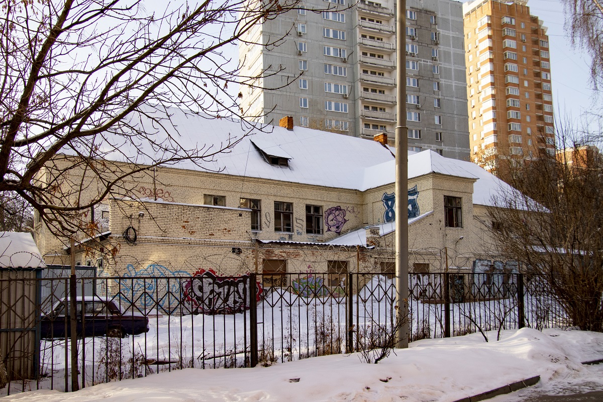 Москва, Петрозаводская улица, 2 / Фестивальная улица, 71