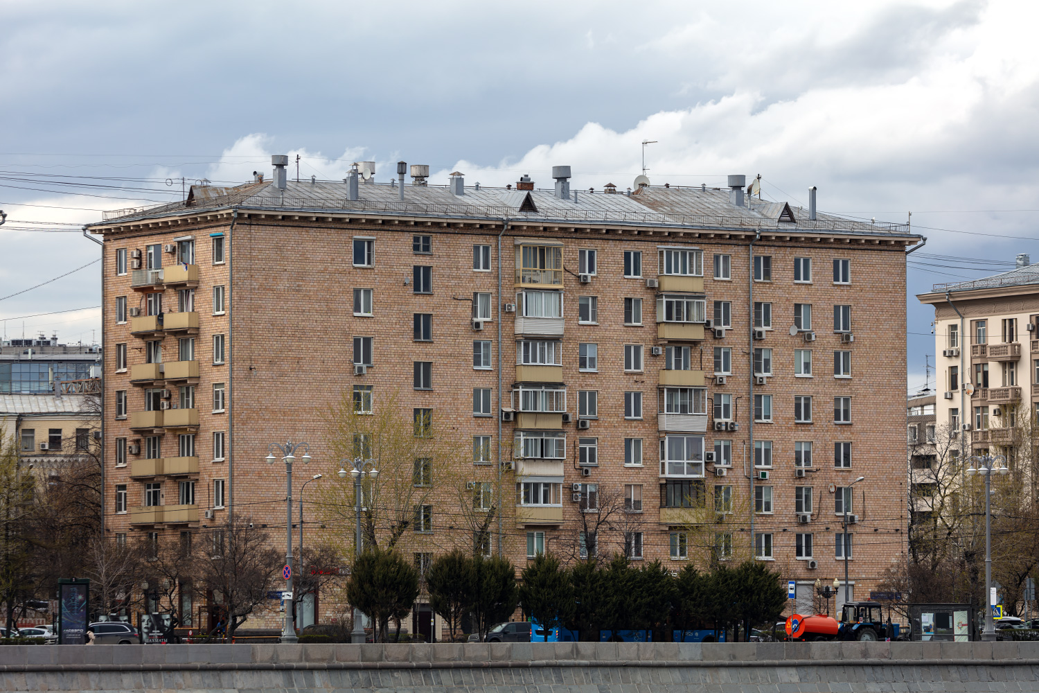 Москва, Фрунзенская набережная, 14