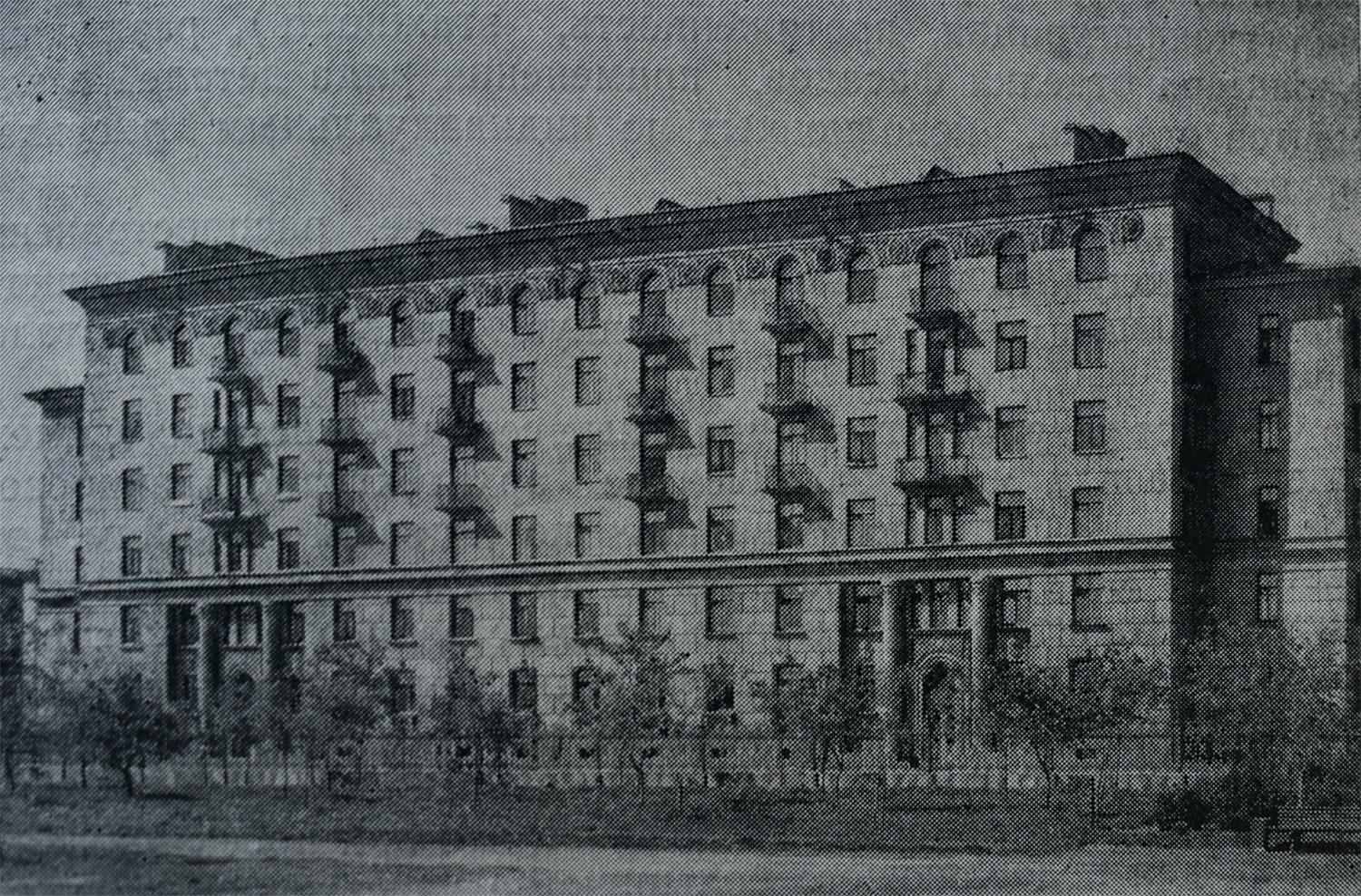 Peterburi, Кузнецовская улица, 42