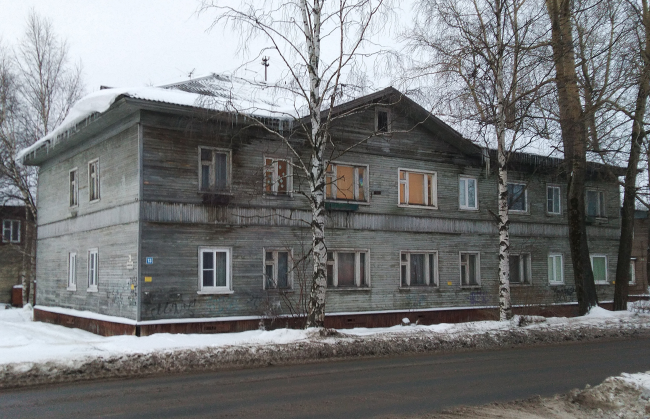 Архангельск, Проезд Бадигина, 13 / Проспект Обводный Канал, 84