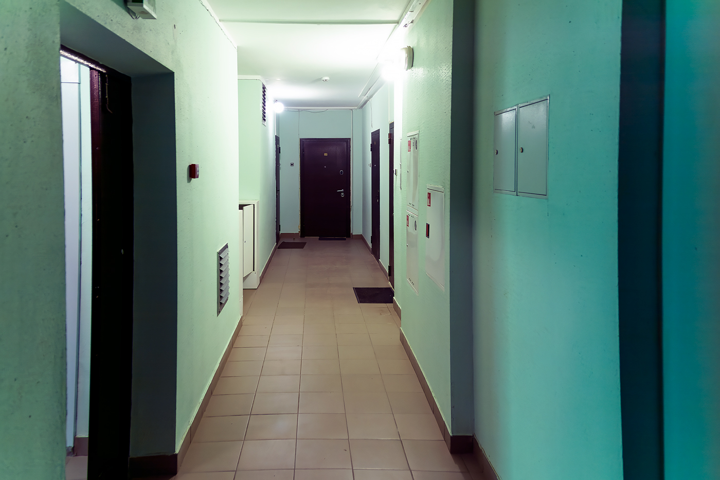 Ufa, Улица Комарова, 8