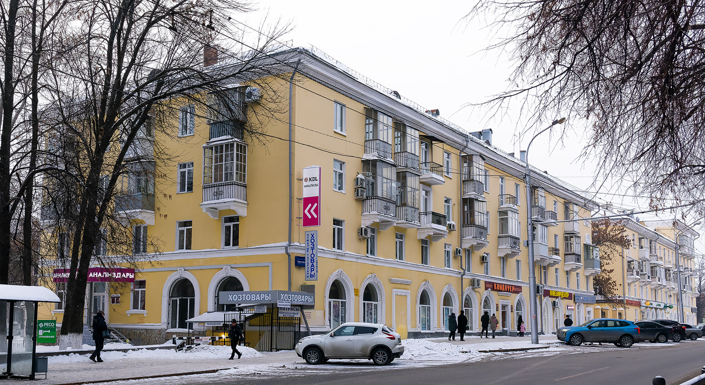 Ufa, Первомайская улица, 18; Первомайская улица, 16 / Улица Мира, 26