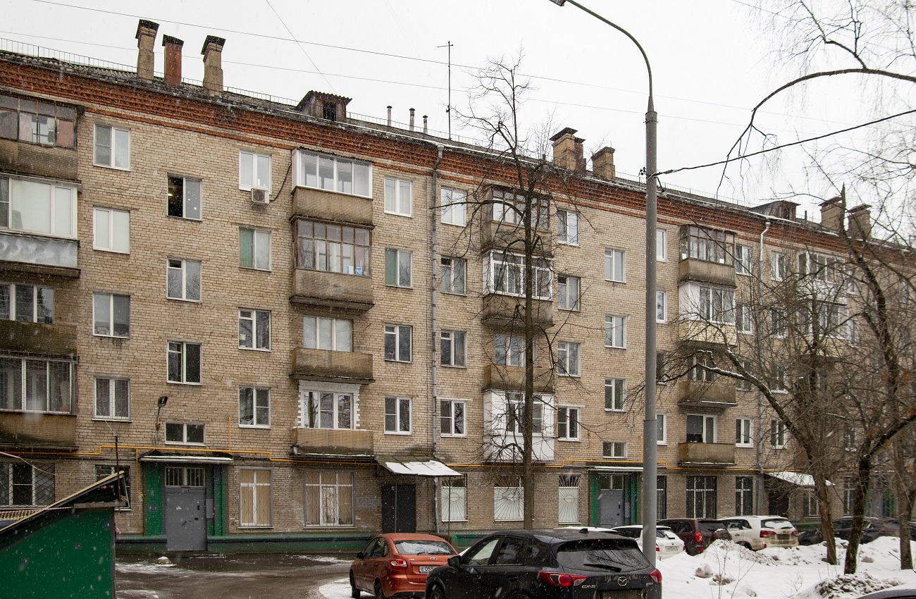 Москва, Онежская улица, 1 / 1-й Лихачёвский переулок, 2