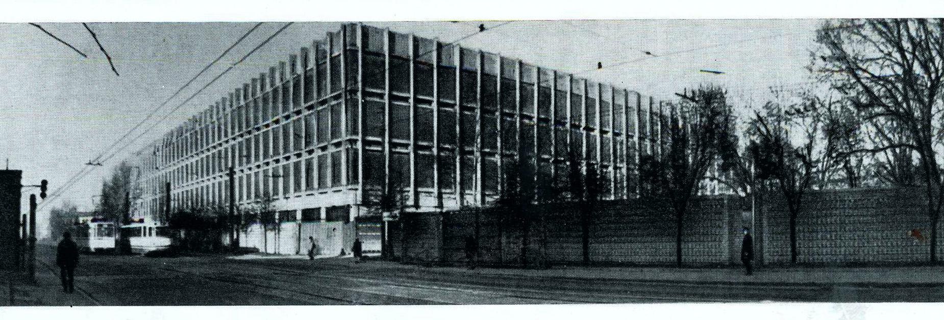 Peterburi, Кондратьевский проспект, 6 лит. М