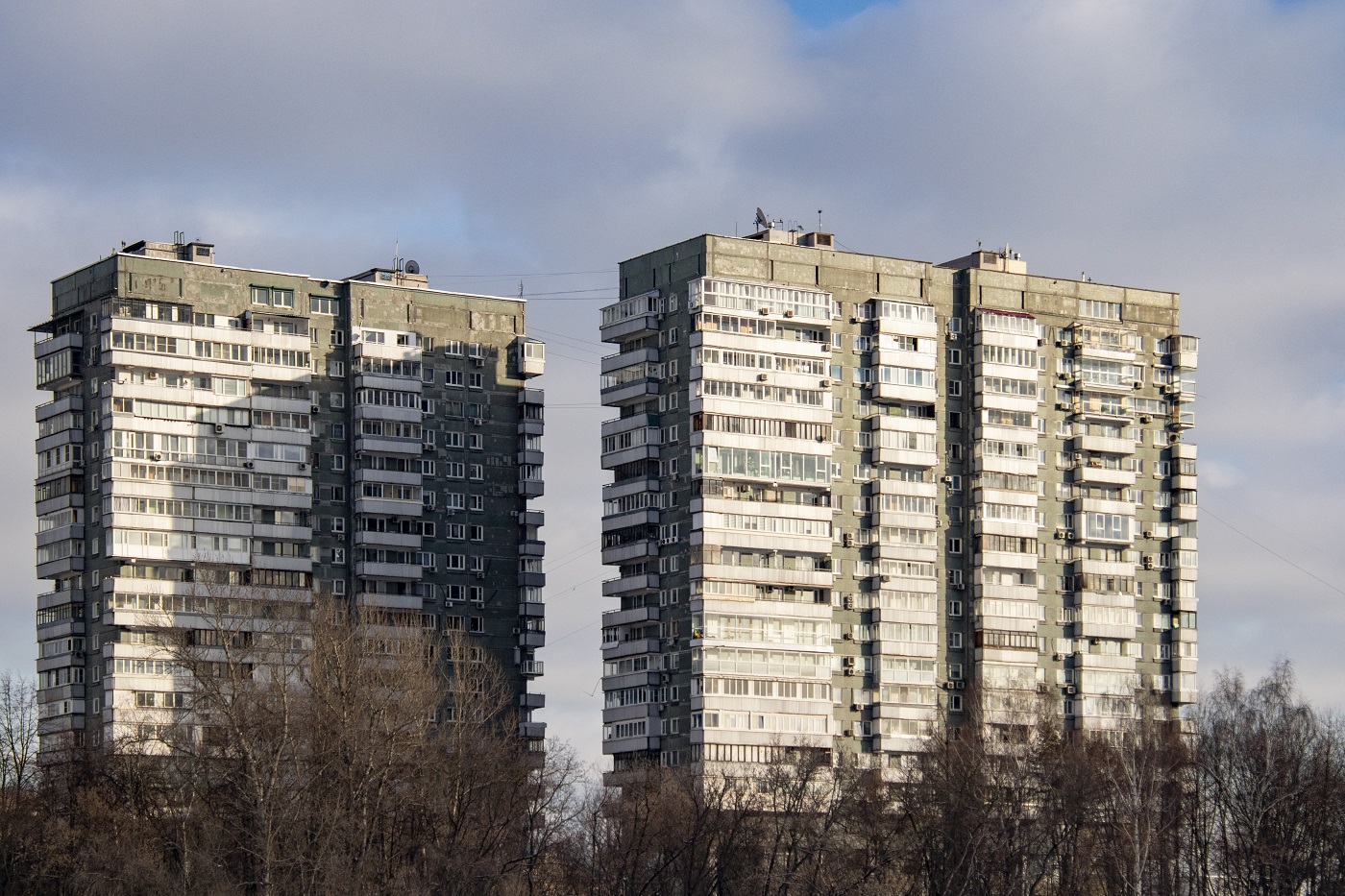 Москва, Ленинградское шоссе, 35; Ленинградское шоссе, 31