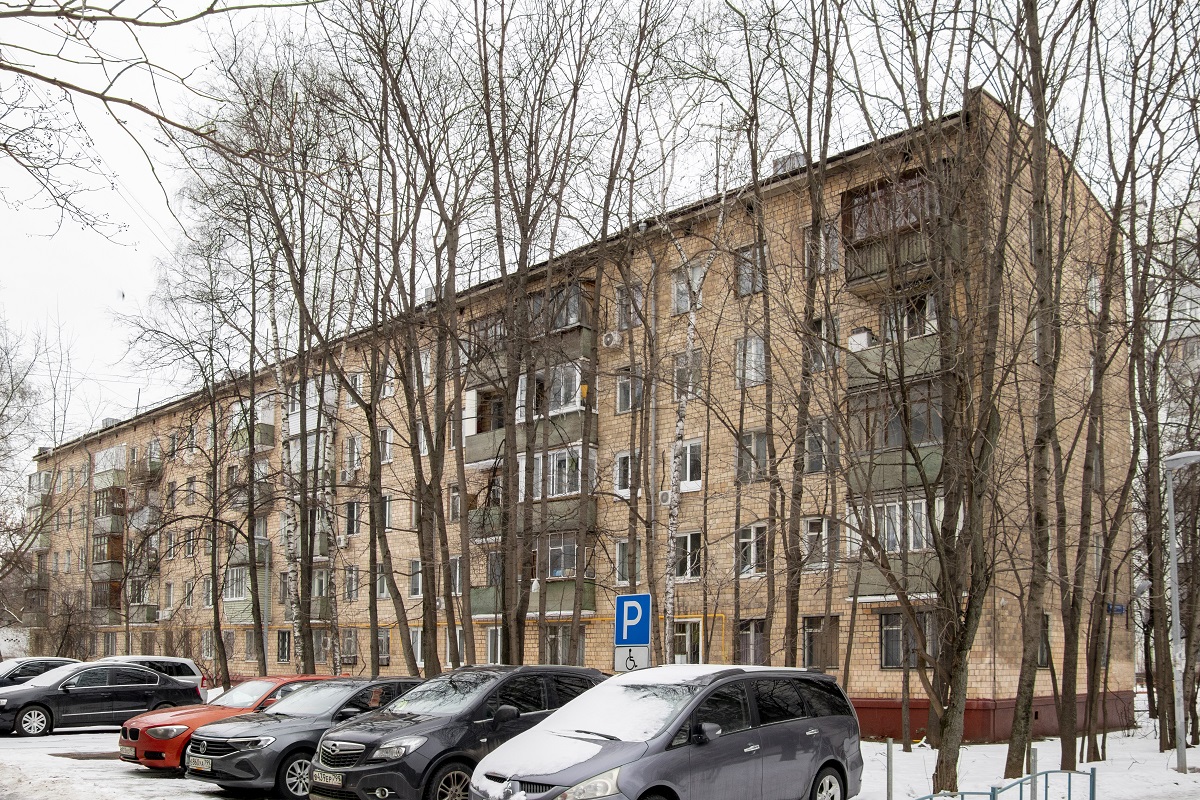 Москва, Улица Адмирала Макарова, 3