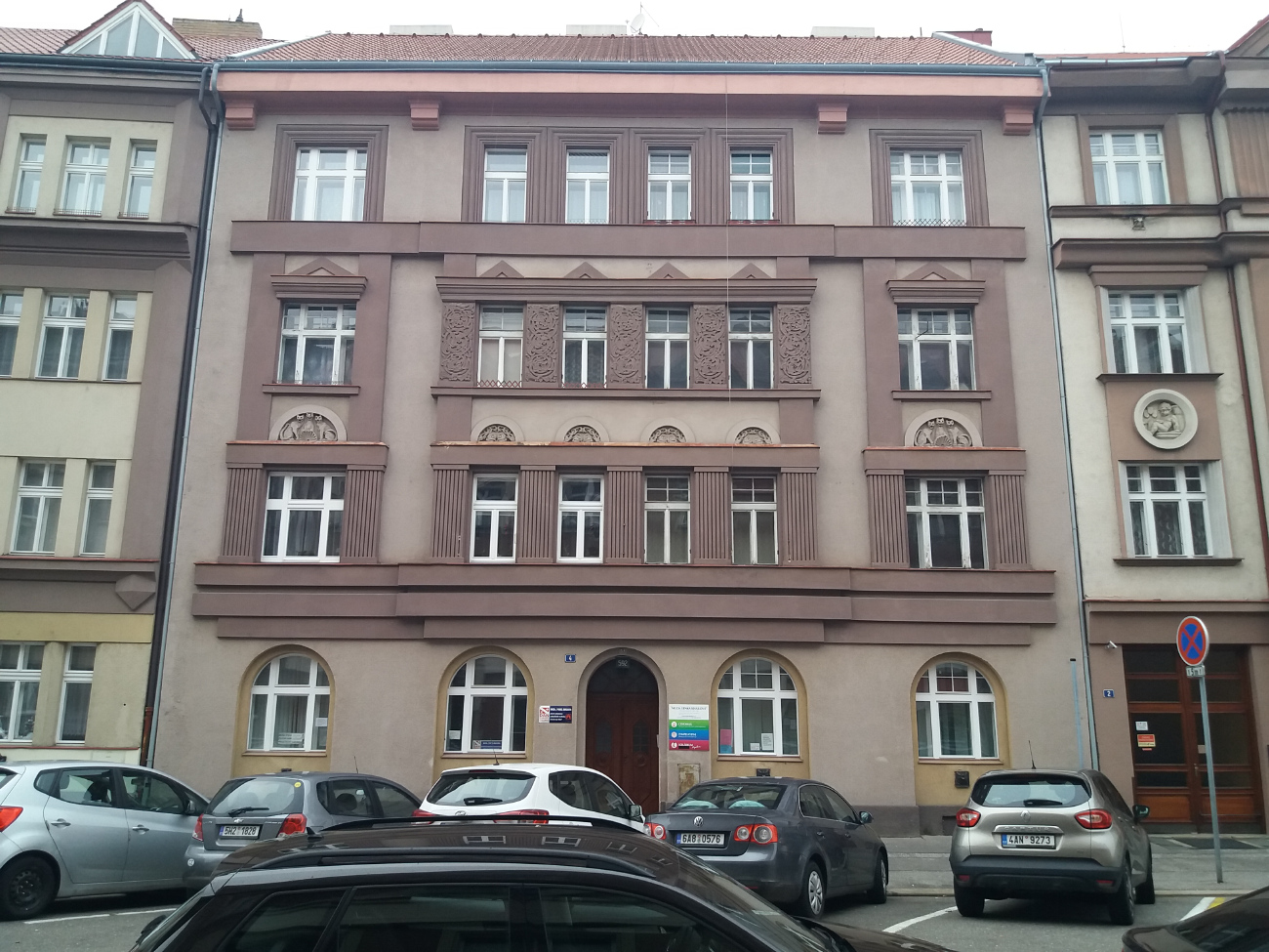 Hradec Králové, K. H. Máchy, 592