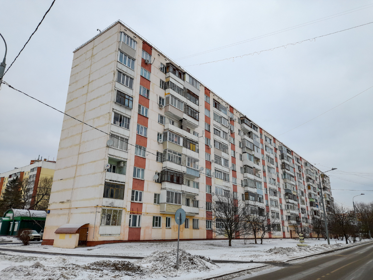 Киевский, 14