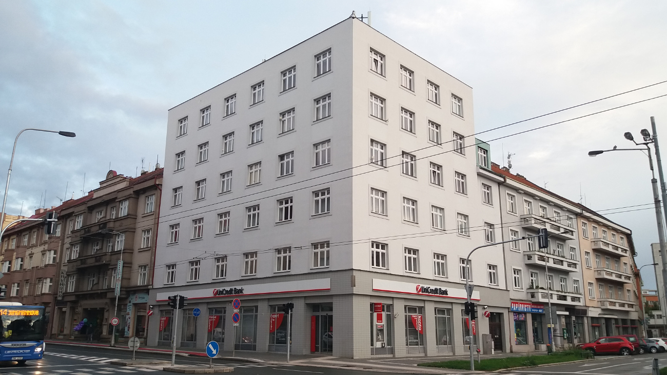 Градец-Кралове, Ulrichovo náměstí, 854