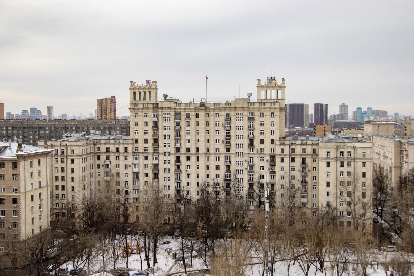 Москва, 1-й Новоподмосковный переулок, 2 / Улица Космонавта Волкова, 1