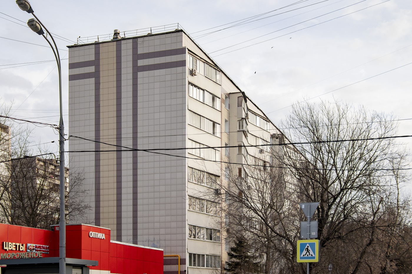 Москва, Улица Зои и Александра Космодемьянских, 14 / 3-й Новоподмосковный переулок, 10