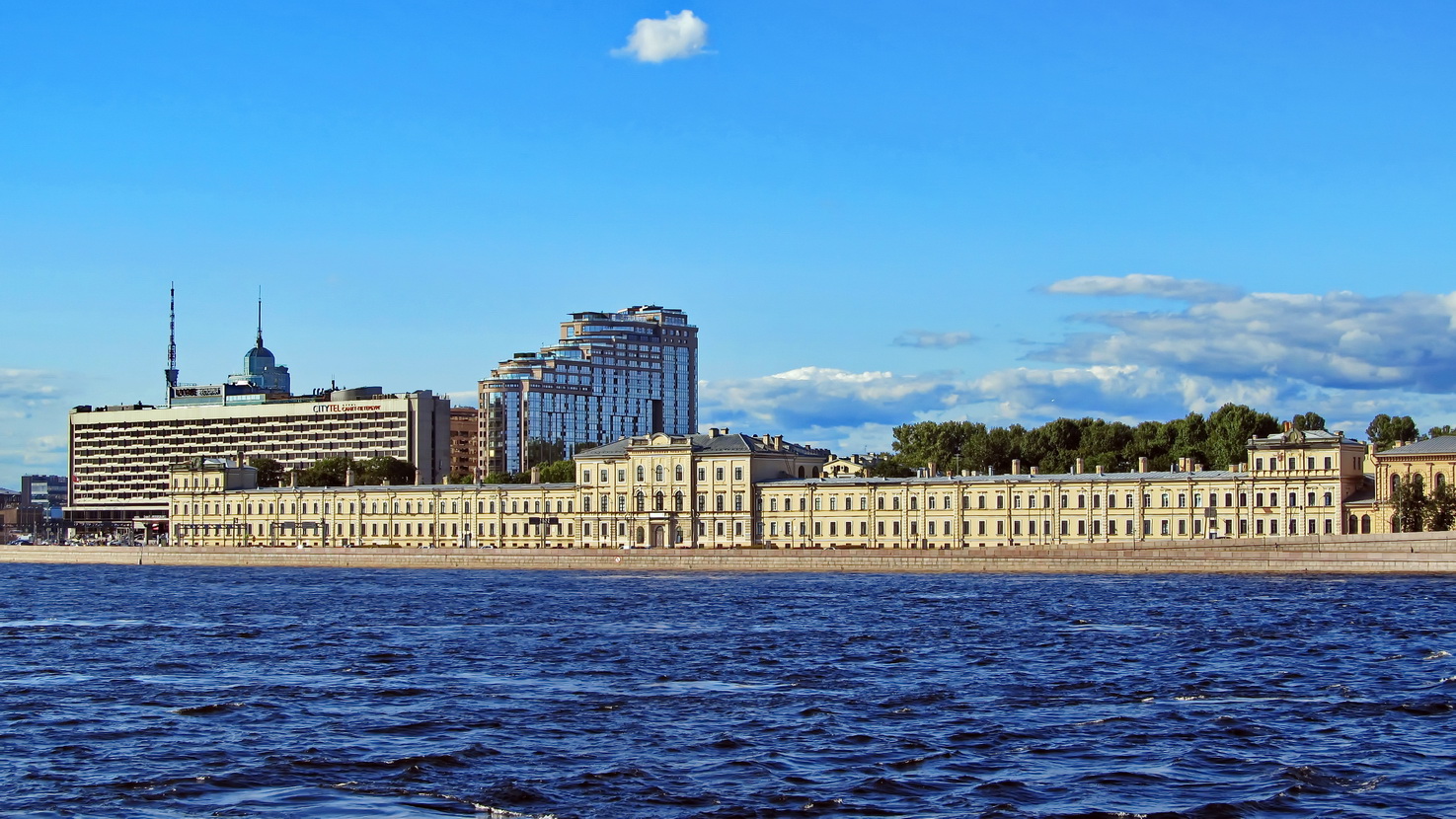 Санкт-Петербург, Пироговская набережная, 5 / Большой Сампсониевский проспект, 2; Большой Сампсониевский проспект,  4-6; Пироговская набережная, 3-5 /  Улица Академика Лебедева, 6 лит. Ч