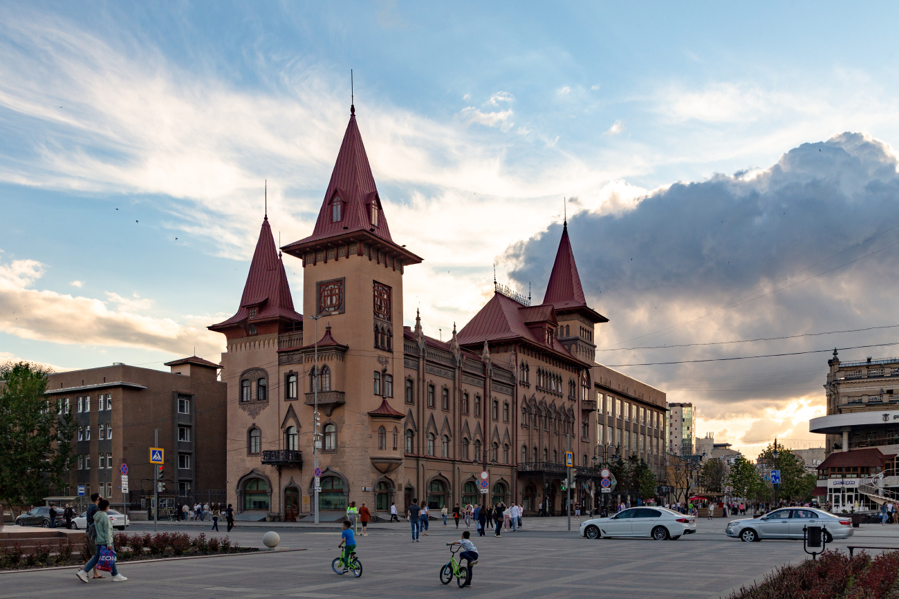 Саратов, Проспект Петра Столыпина, 1