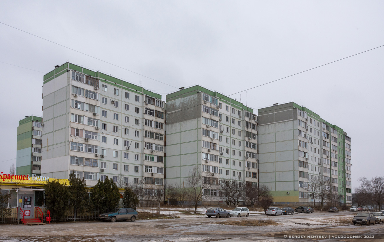 Волгодонск, Лазоревый проспект, 24