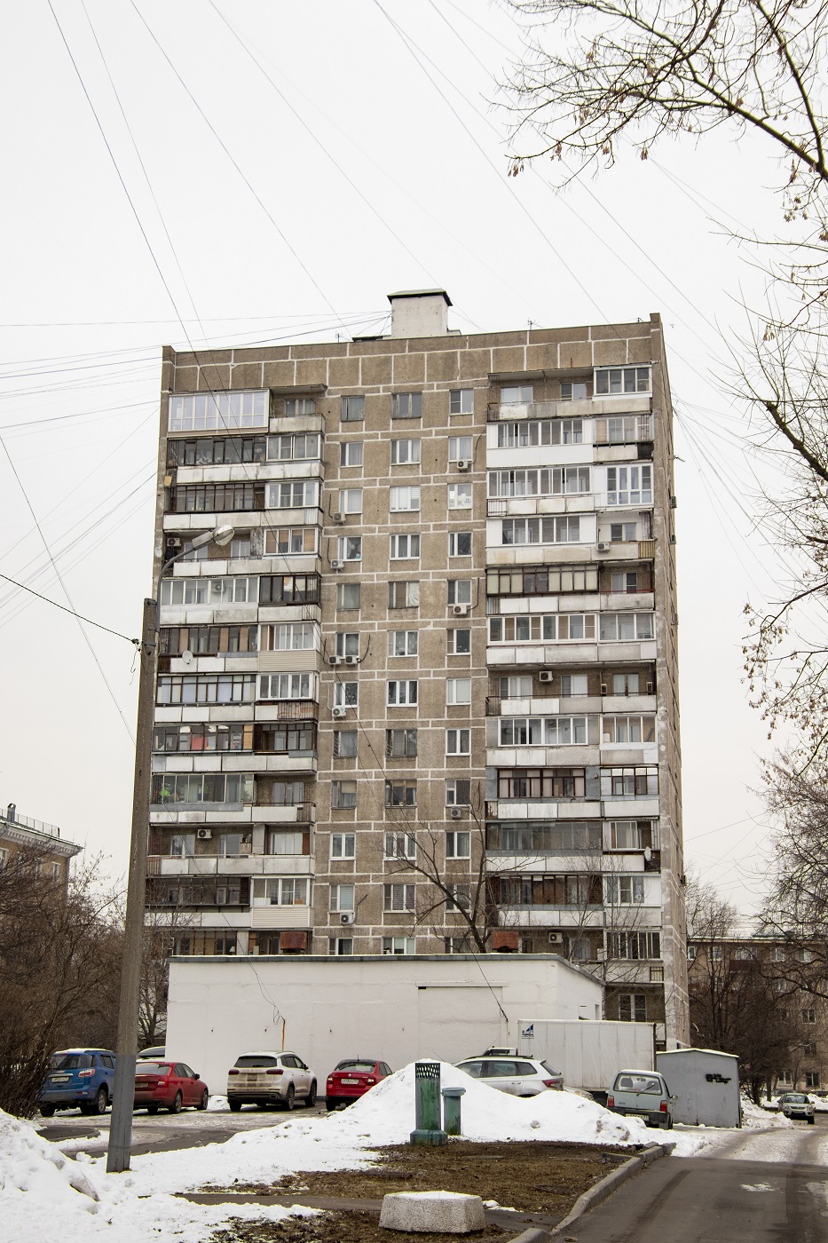 Moskva, Бульвар Матроса Железняка, 3