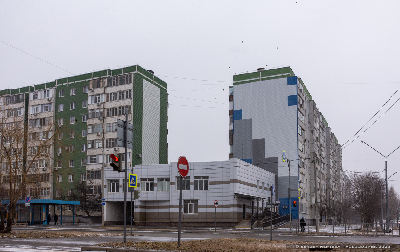 Волгодонск, Улица Гагарина, 75; Улица Гагарина, 75а; Улица Гагарина, 77