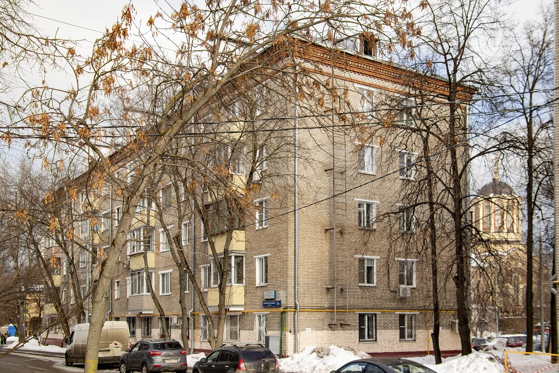 Moscow, Бульвар Матроса Железняка, 12А