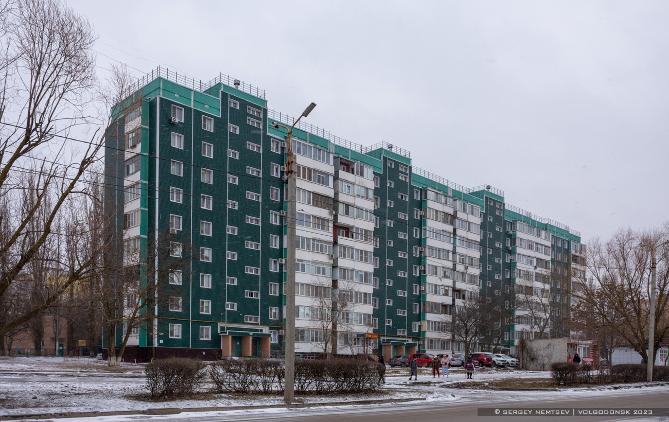 Волгодонск, Улица Дружбы, 7 / Улица Маршала Кошевого, 22