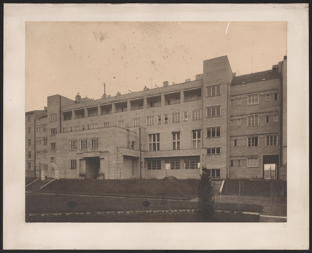 Градец-Кралове, Ulrichovo náměstí, 734/7