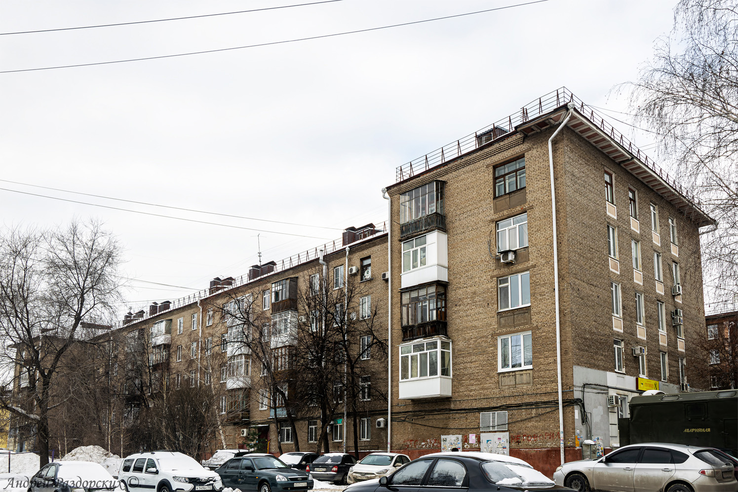 Ufa, Первомайская улица, 42 / Улица Победы, 14