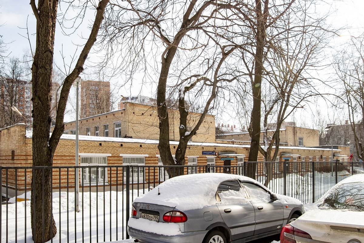 Москва, Бульвар Матроса Железняка, 32
