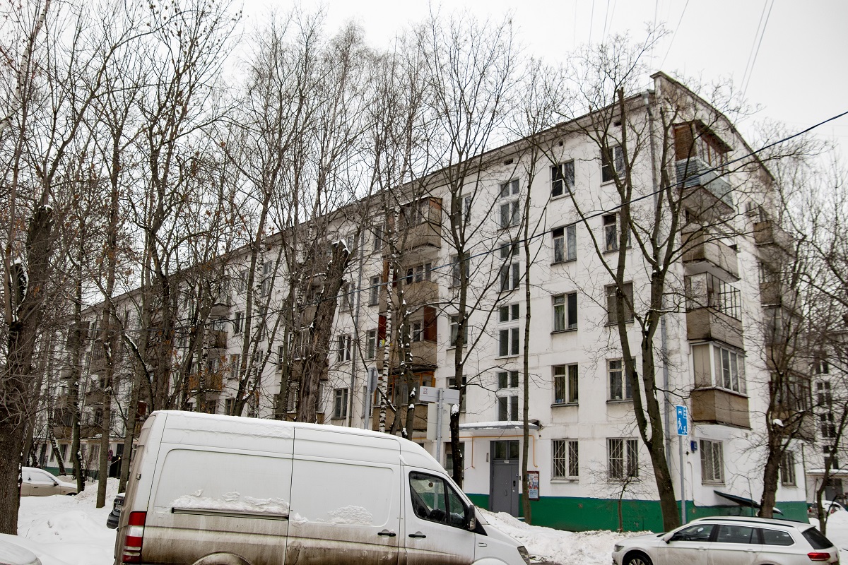 Moskva, 1-й Новомихалковский проезд, 12