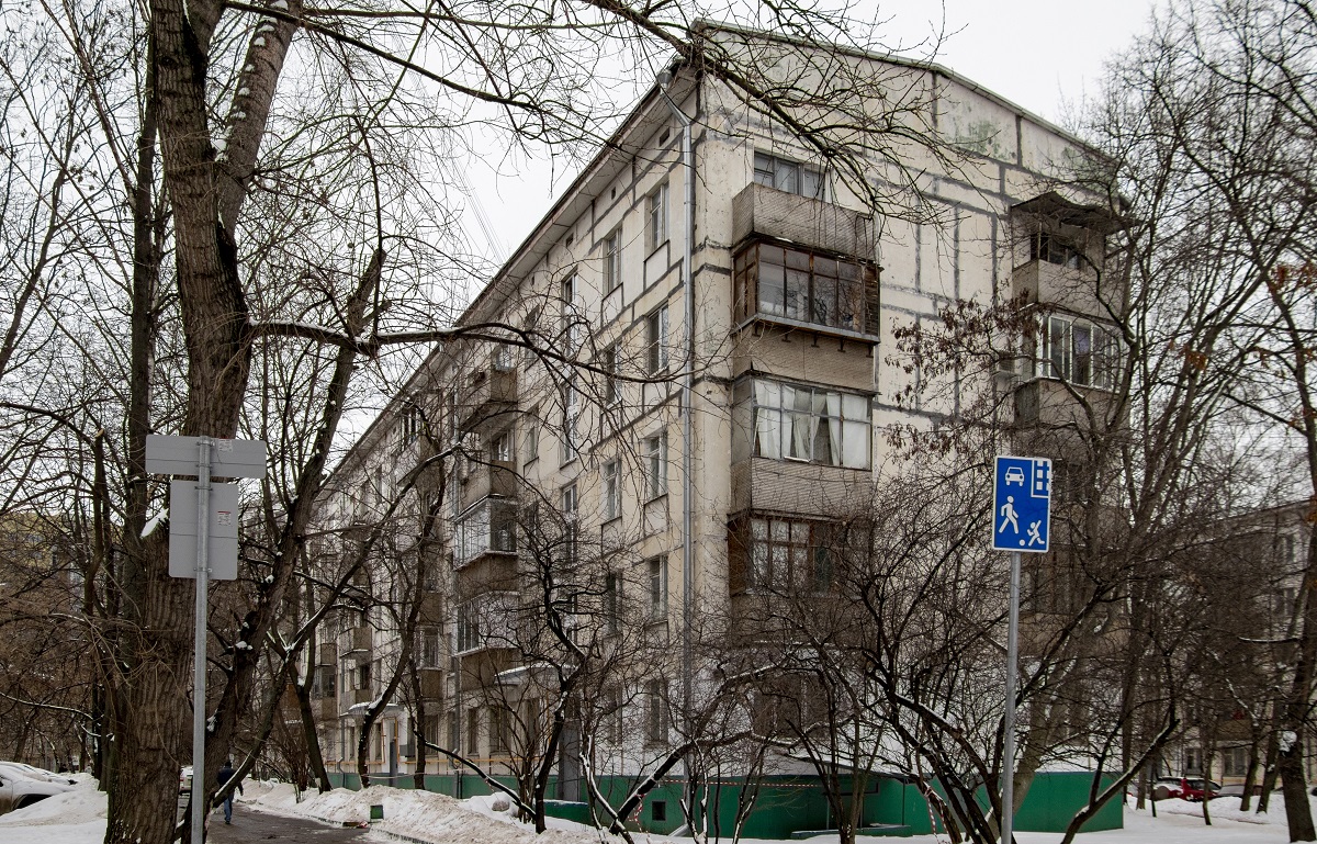 Москва, 1-й Новомихалковский проезд, 6