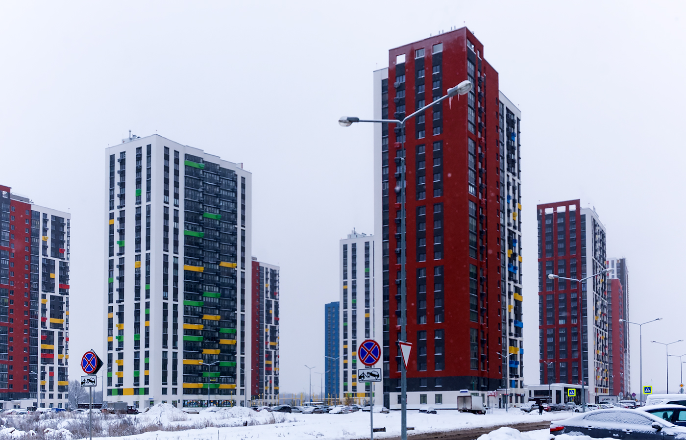 Уфа, Улица Евгения Столярова, 3/1; Улица Евгения Столярова, 3; Яркий бульвар, 9