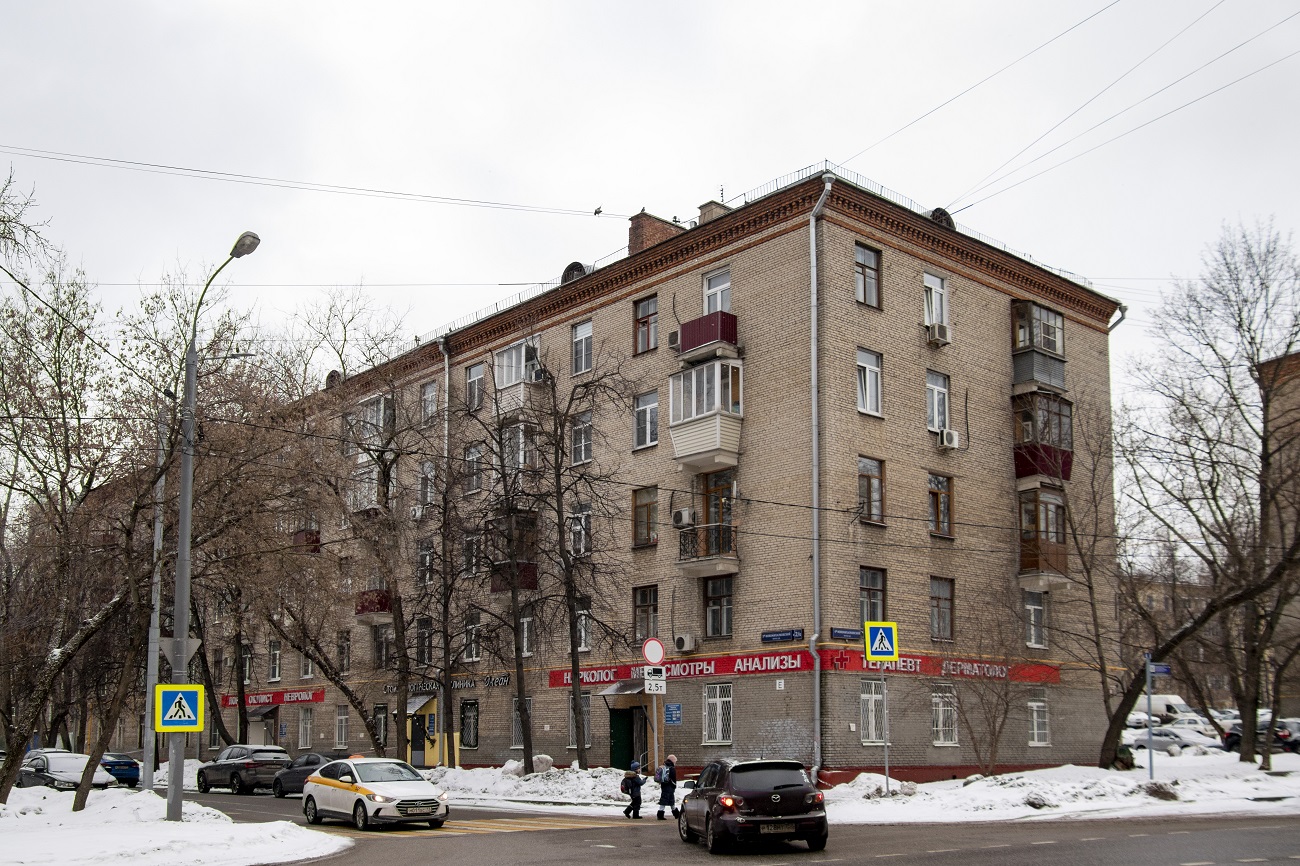 Москва, 3-й Новомихалковский проезд, 2 / 4-й Новомихалковский проезд, 5