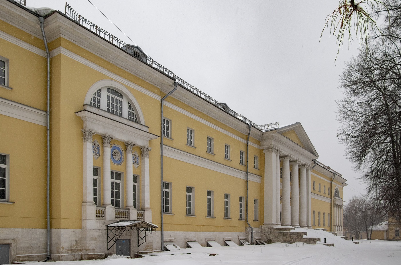 Москва, Павловская улица, 25