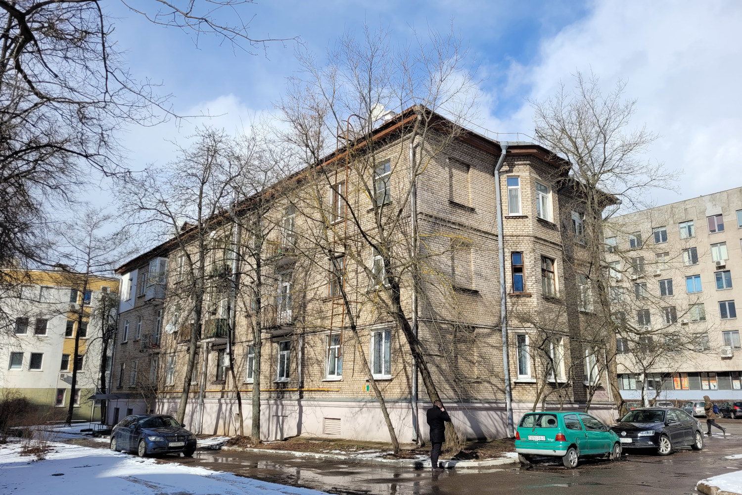 Минск, Улица Сурганова, 25