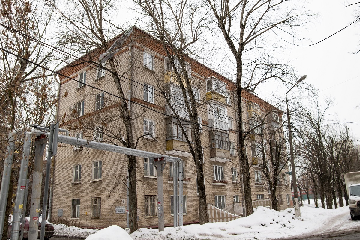 Химки, Ленинградская улица, 6