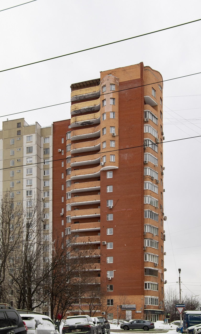 Химки, Улица Бабакина, 9