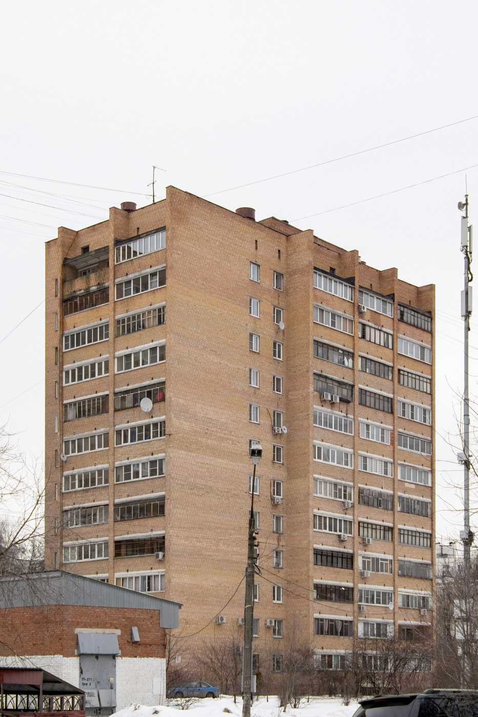 Khimki, Улица Строителей, 6