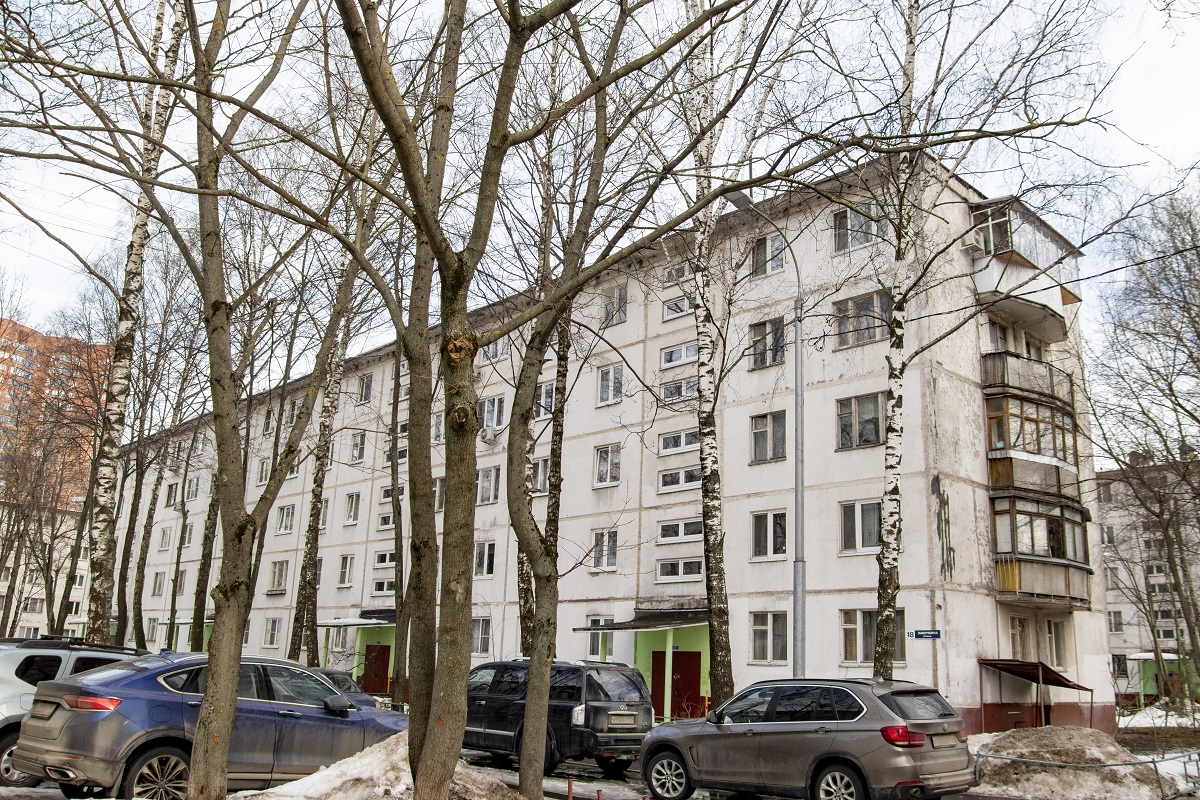 Khimki, Улица Лавочкина, 18