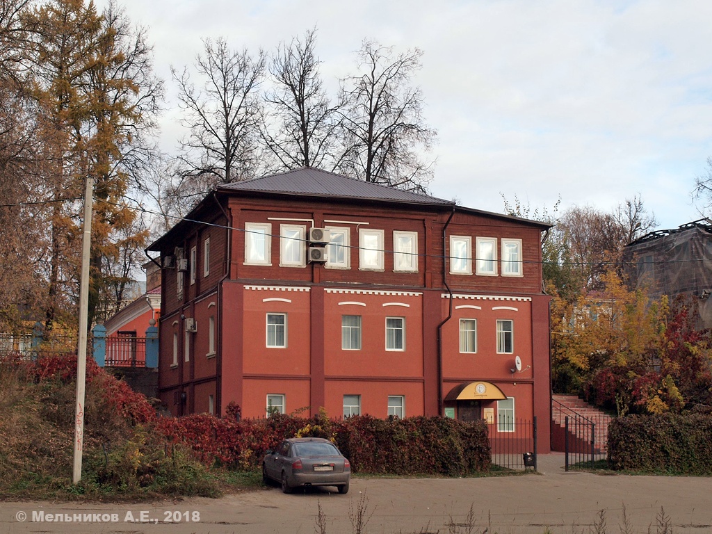 Иваново, Улица 10 Августа, 10