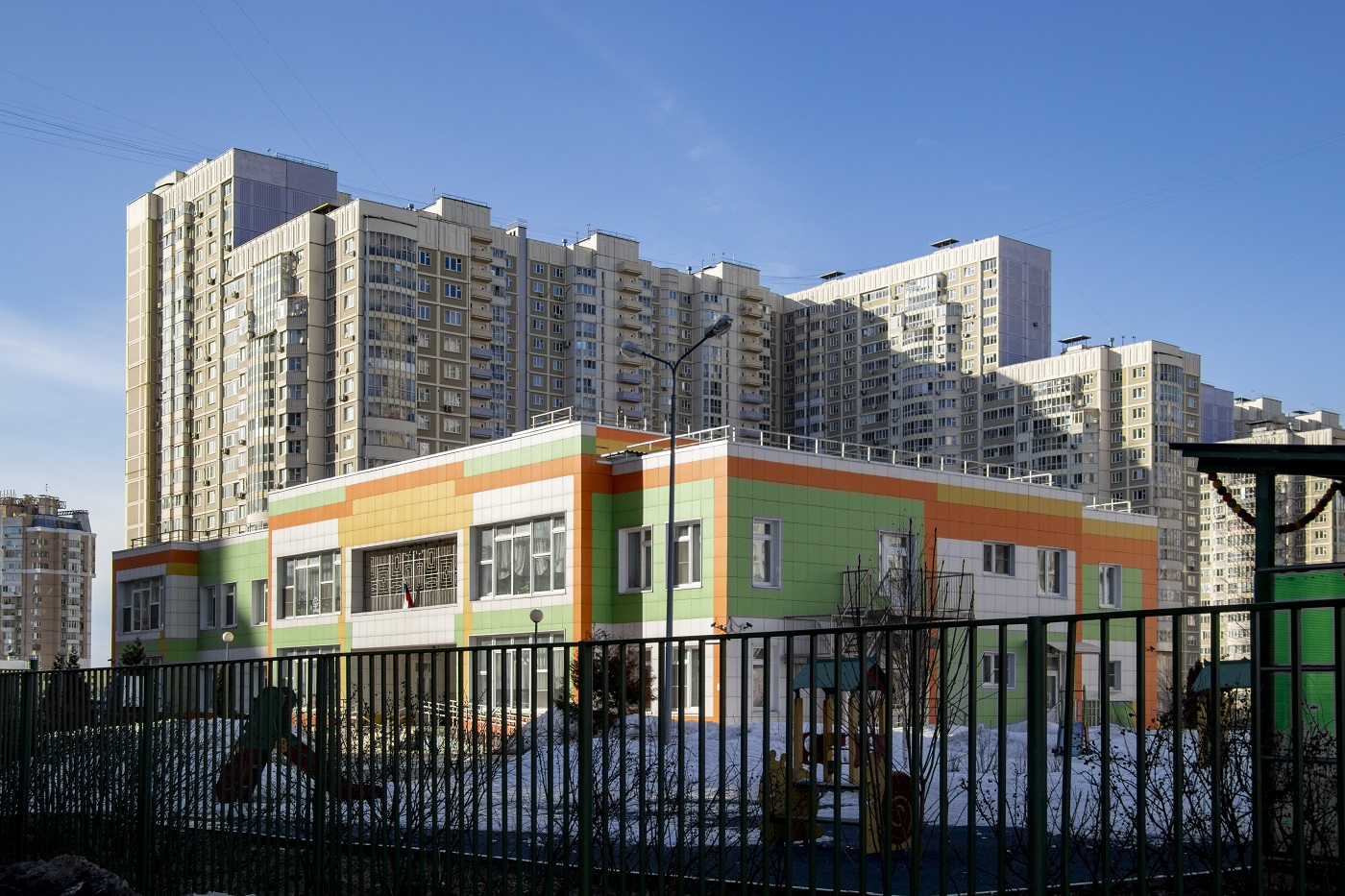 Химки, Молодёжная улица, 60 стр. 2; Молодёжная улица, 70